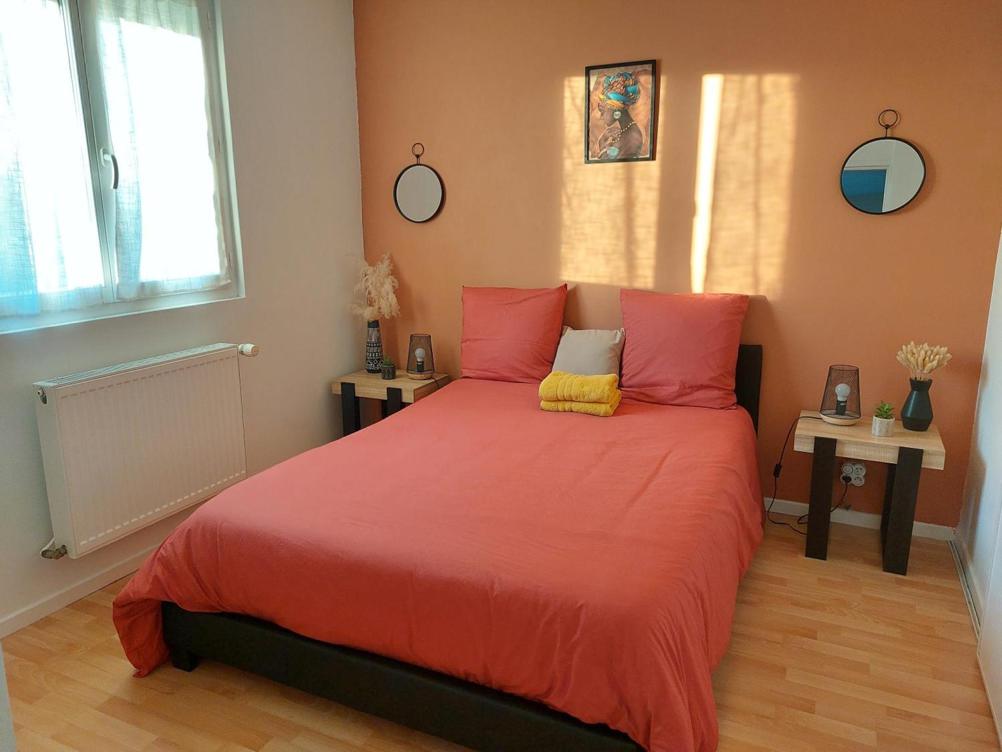 Apartamento Le Chic Ethnic Dreux Exterior foto